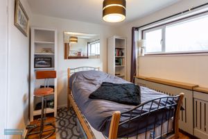 Bedroom- click for photo gallery